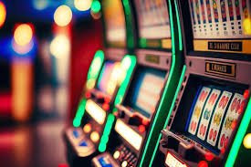 Antarmuka permainan Mega Moolah dengan dealer langsung dan opsi taruhan di platform hgo909